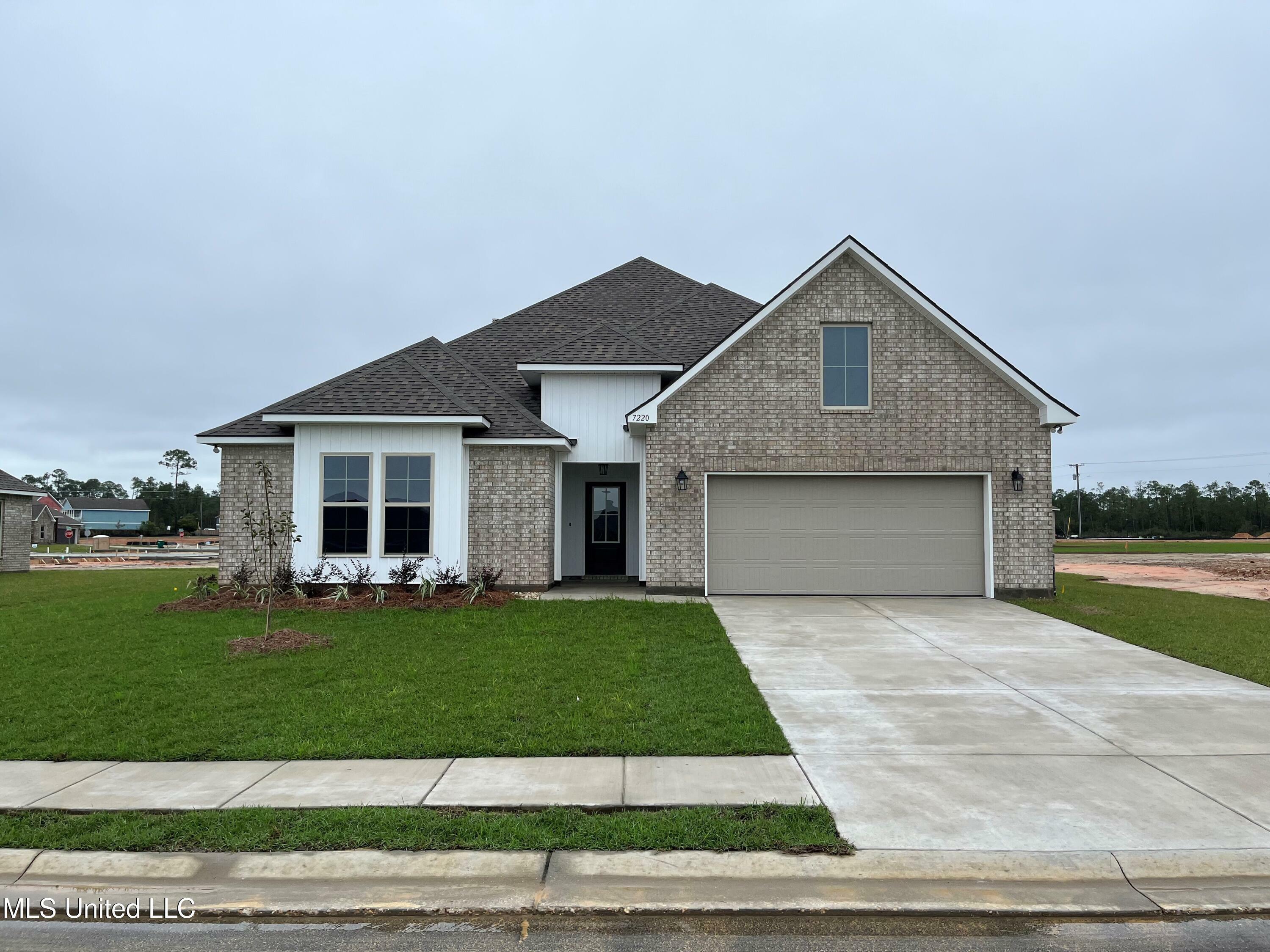 Property Photo:  7220 Pencarrow Circle  MS 39564 