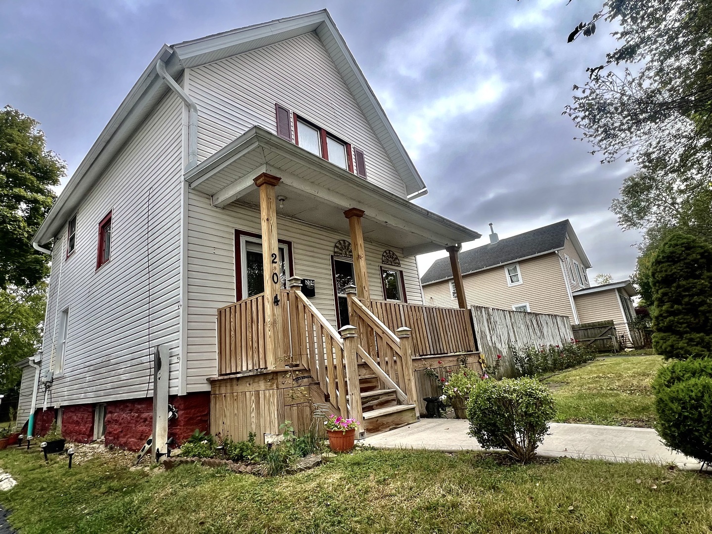 Property Photo:  204 Rowell Avenue  IL 60433 