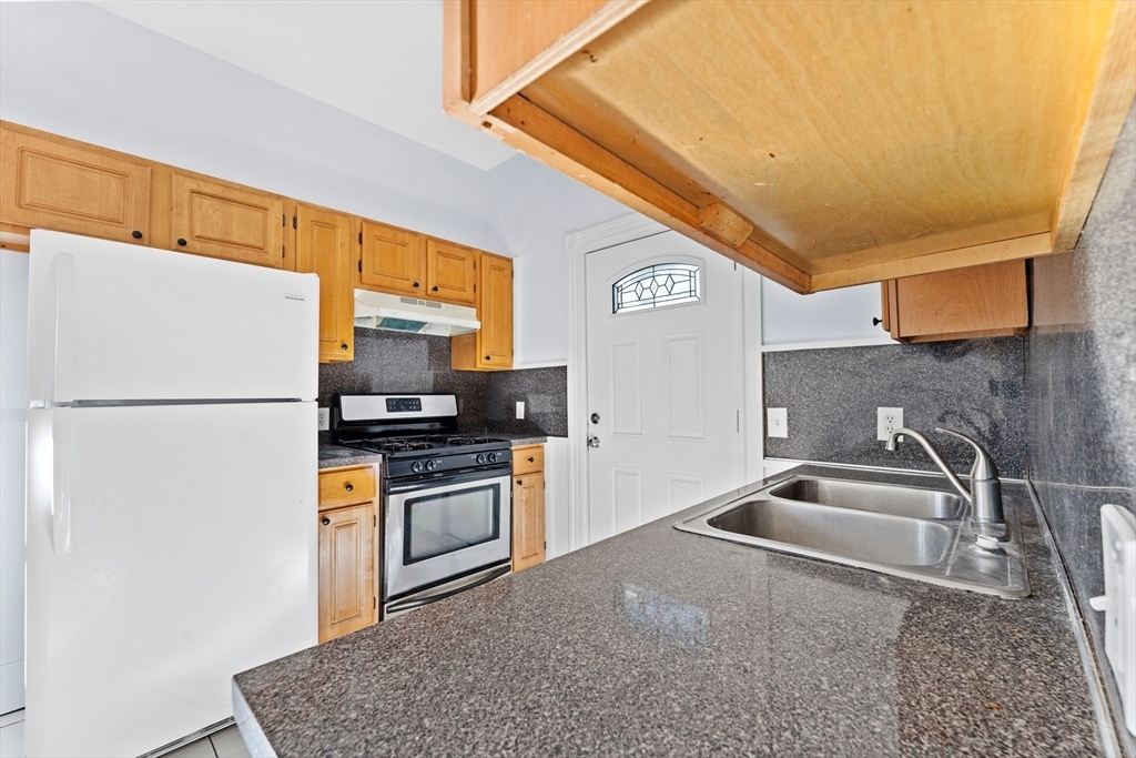 Property Photo:  515 Norfolk St 3  MA 02126 