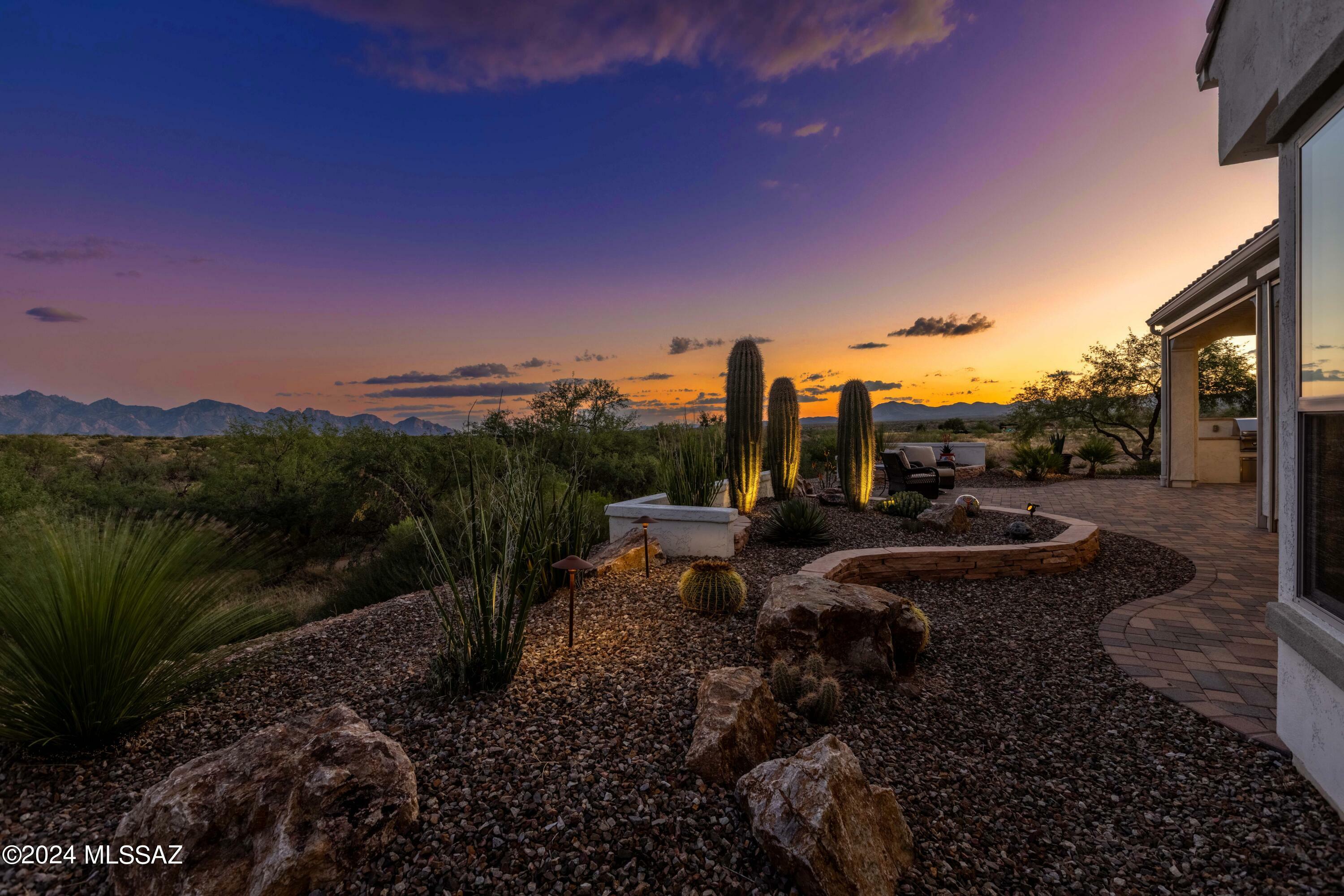 Property Photo:  33061 S Egret Trail  AZ 85623 