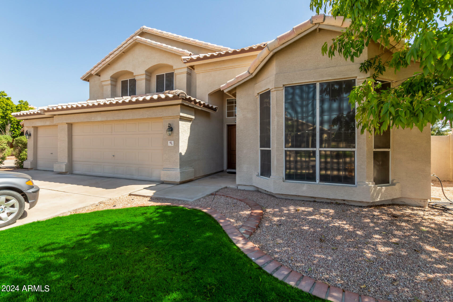 Property Photo:  951 N Forest Court  AZ 85226 