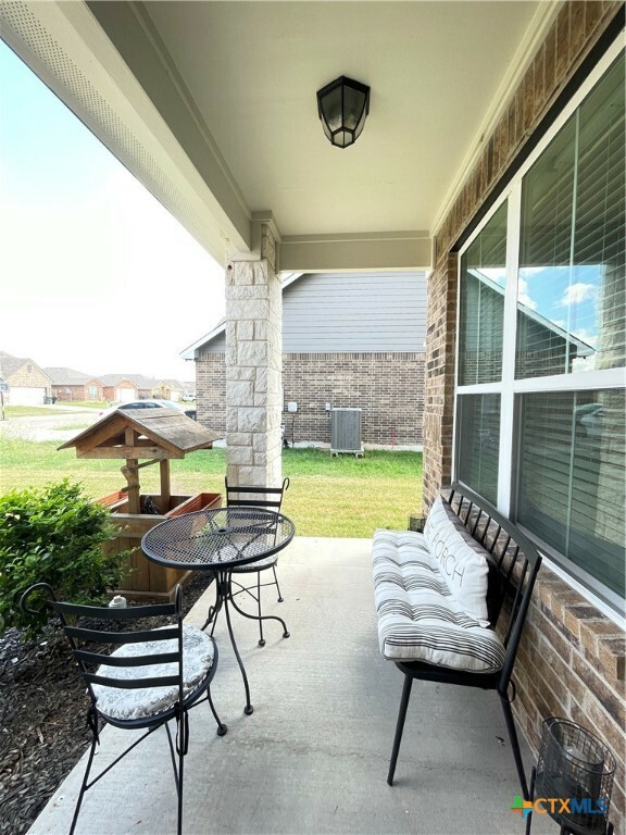 Property Photo:  804 McLaury Cove  TX 76542 