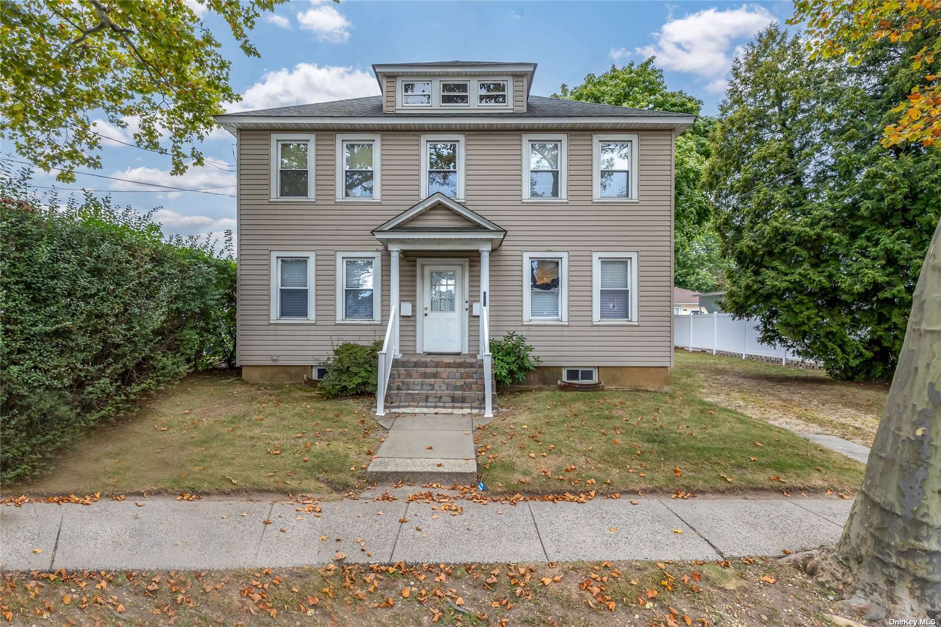 Property Photo:  339 Jerusalem Avenue  NY 11550 