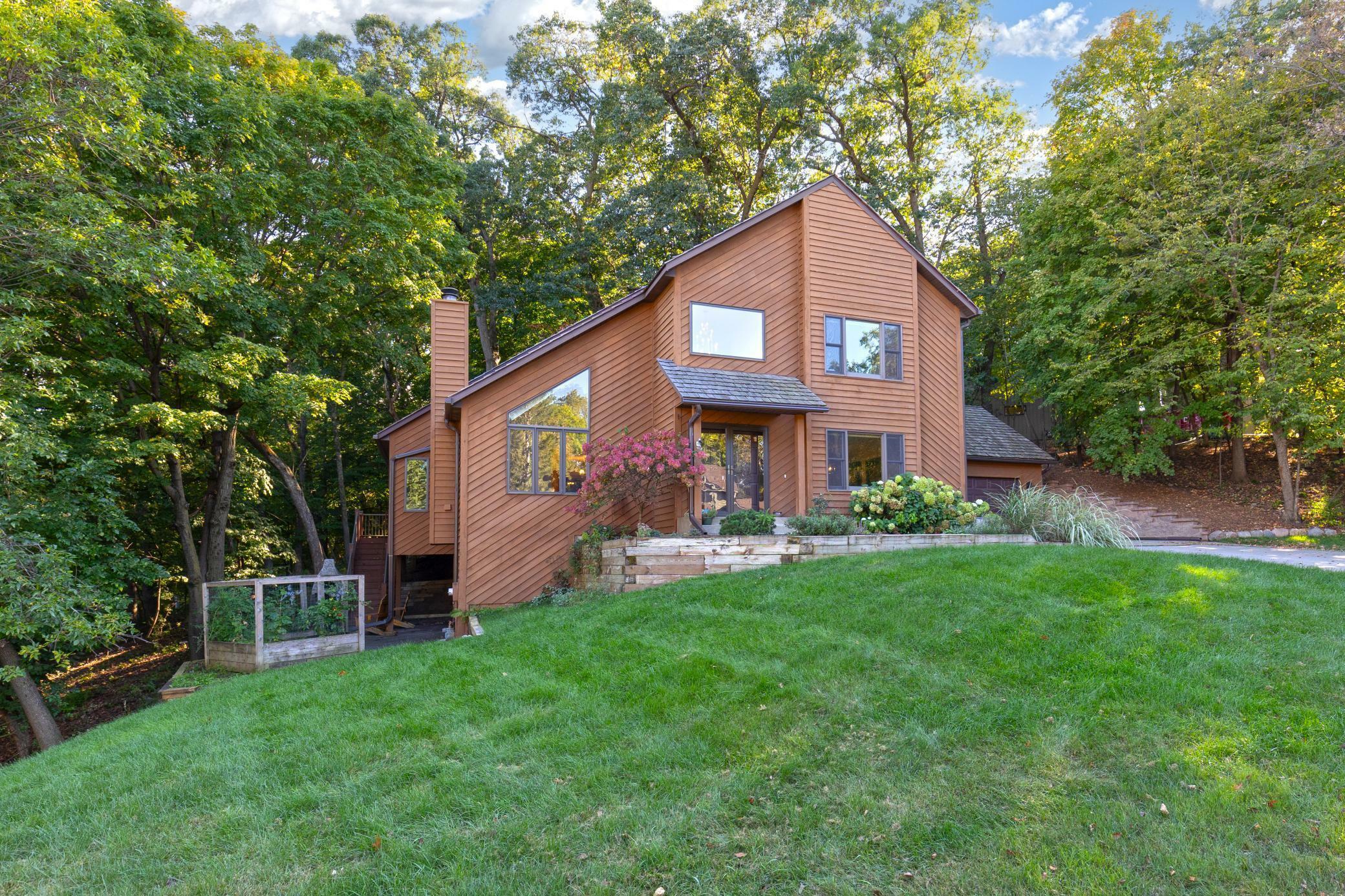 Property Photo:  16223 Terracewood Drive  MN 55346 