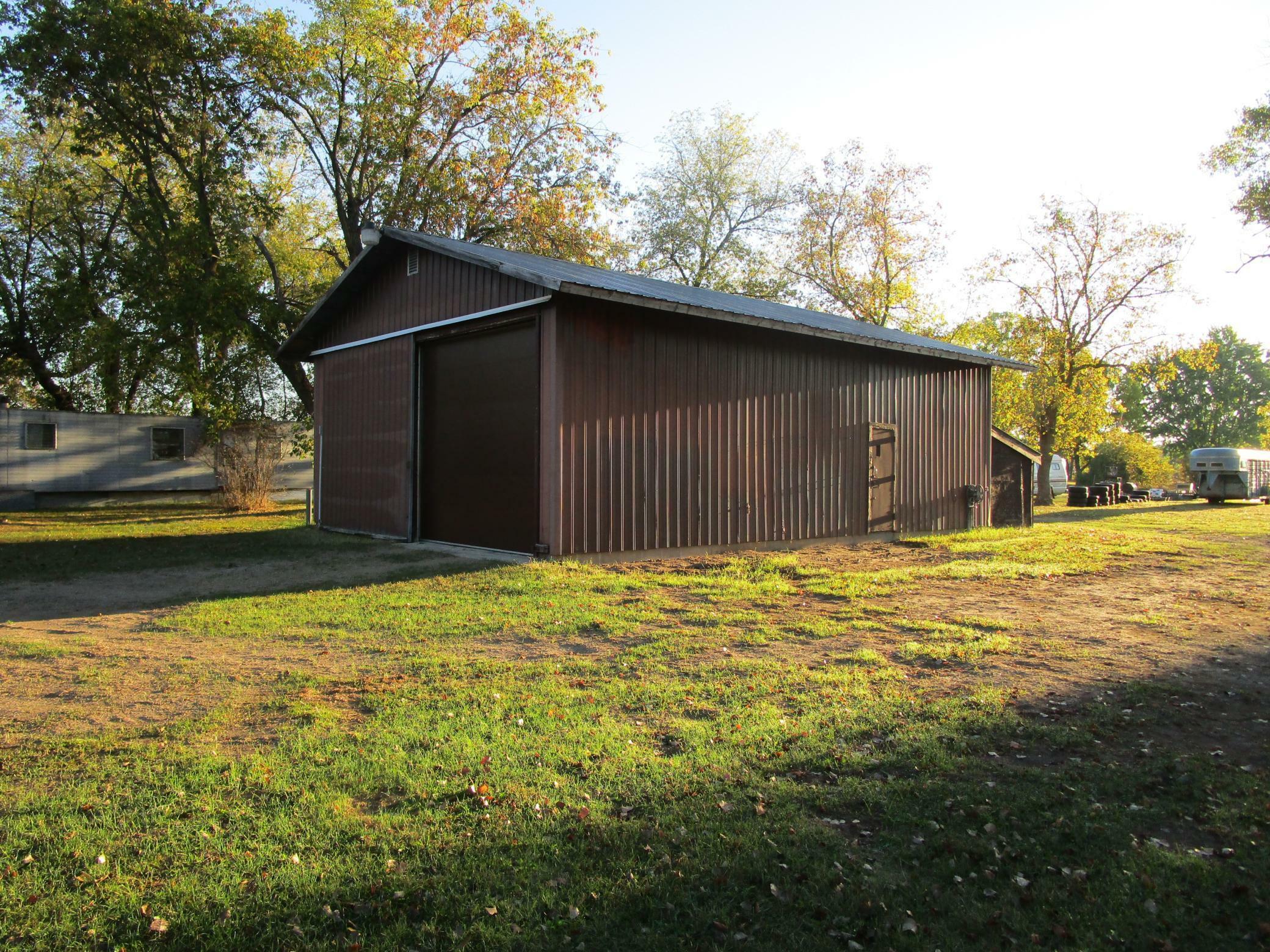 Property Photo:  2814 Roosevelt Road SE  MN 56601 