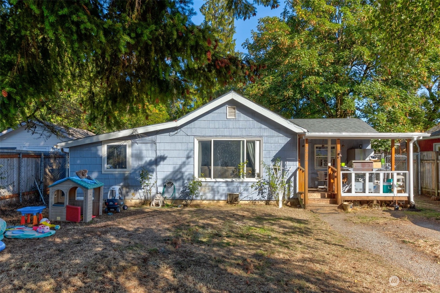 Property Photo:  3019 U Street  WA 98663 