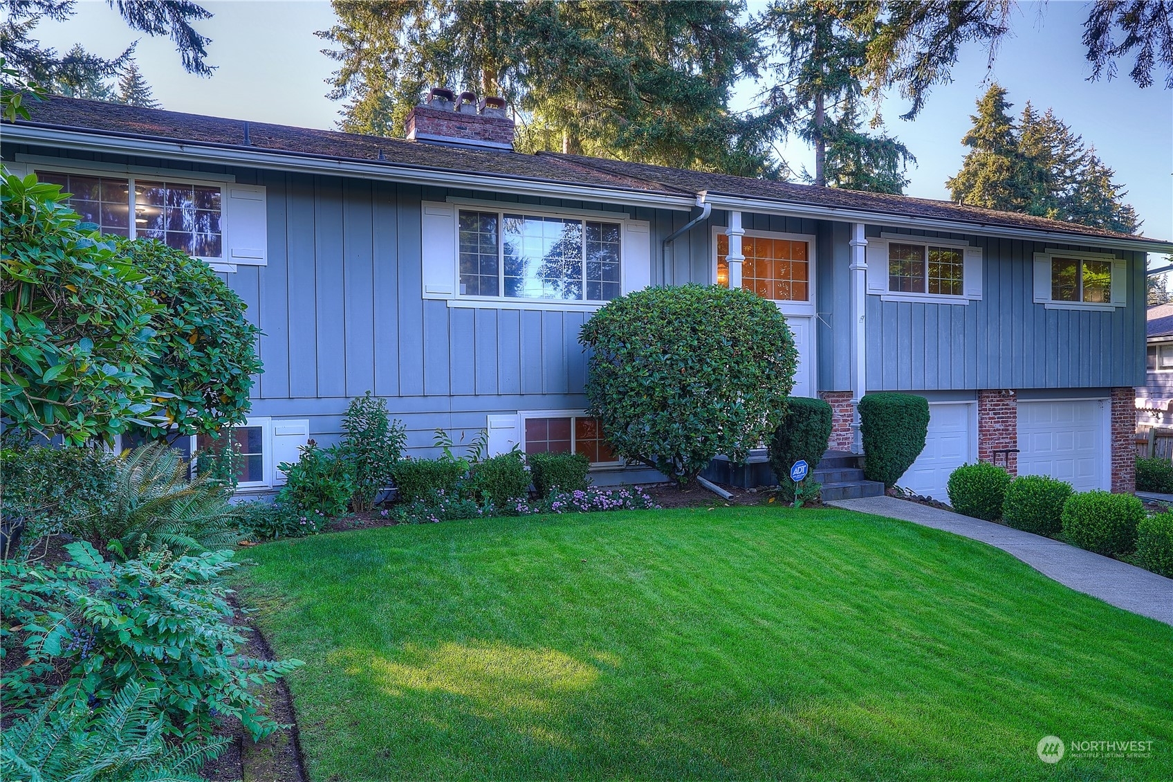 Property Photo:  1034 Berkeley Avenue  WA 98466 