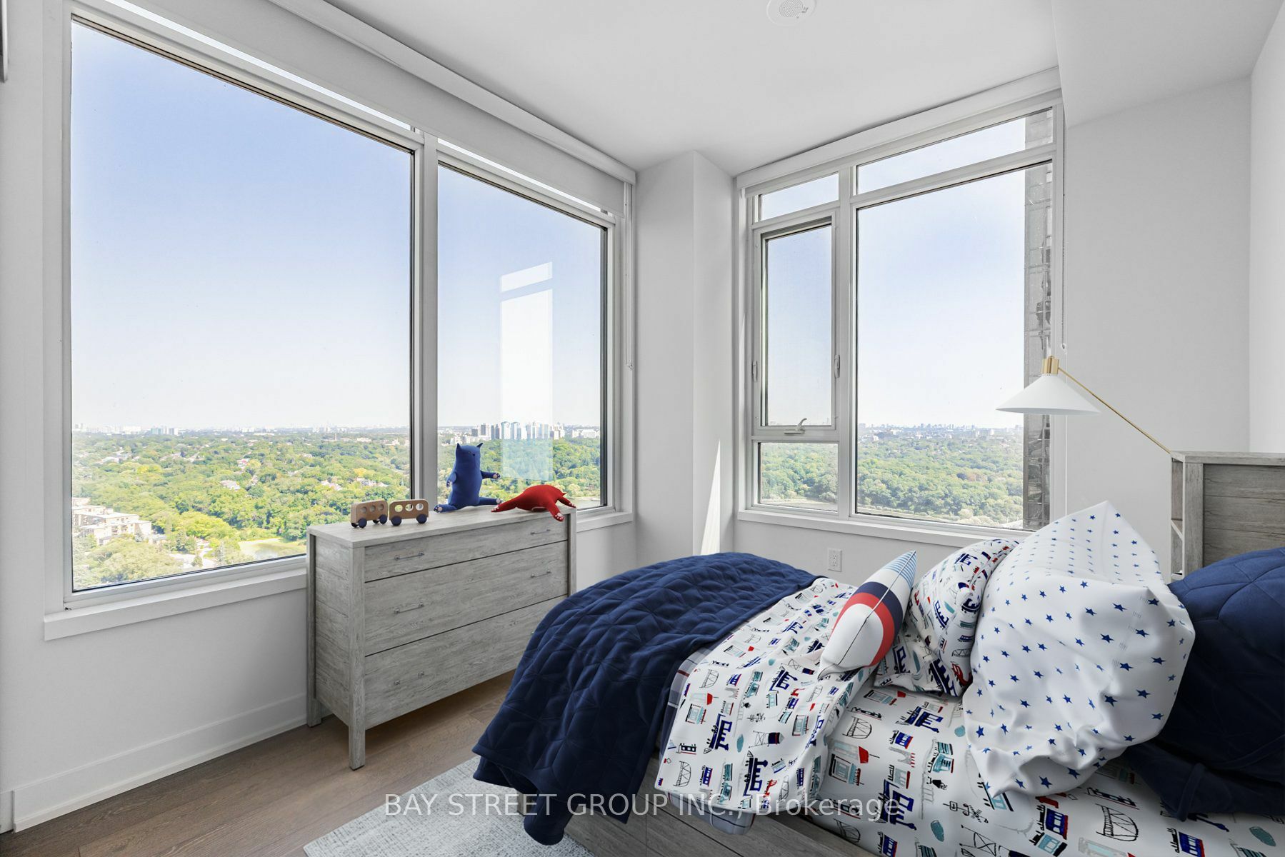 Property Photo:  1928 Lake Shore Blvd W 3602  ON M6S 0B1 