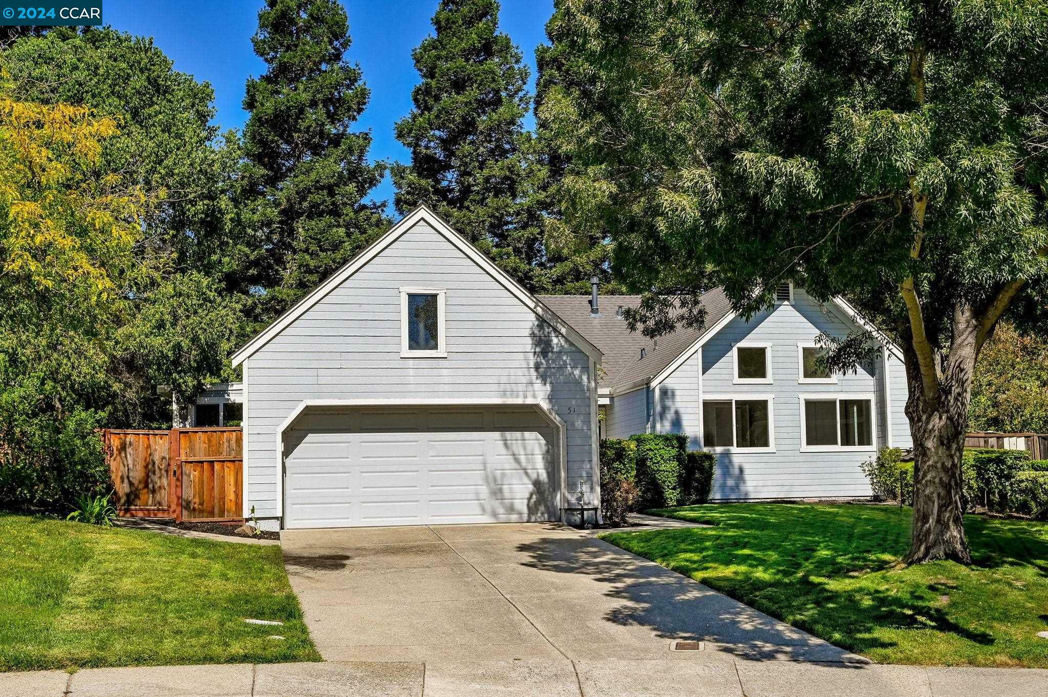 Property Photo:  51 Silktree Ct  CA 94526 