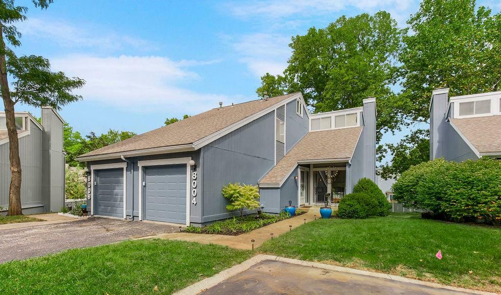 Property Photo: 8004 Colony Lane KS 66215