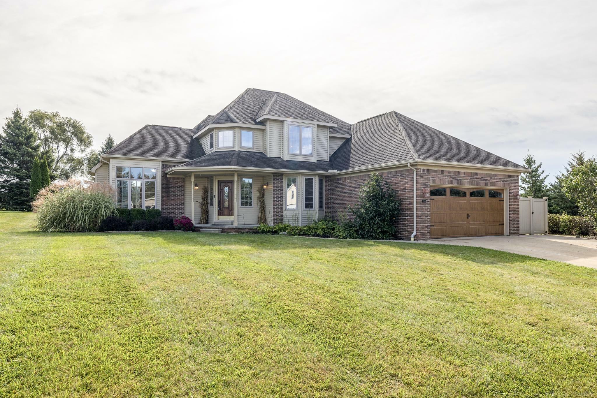 Property Photo:  334 Golfside Drive  MI 48446 