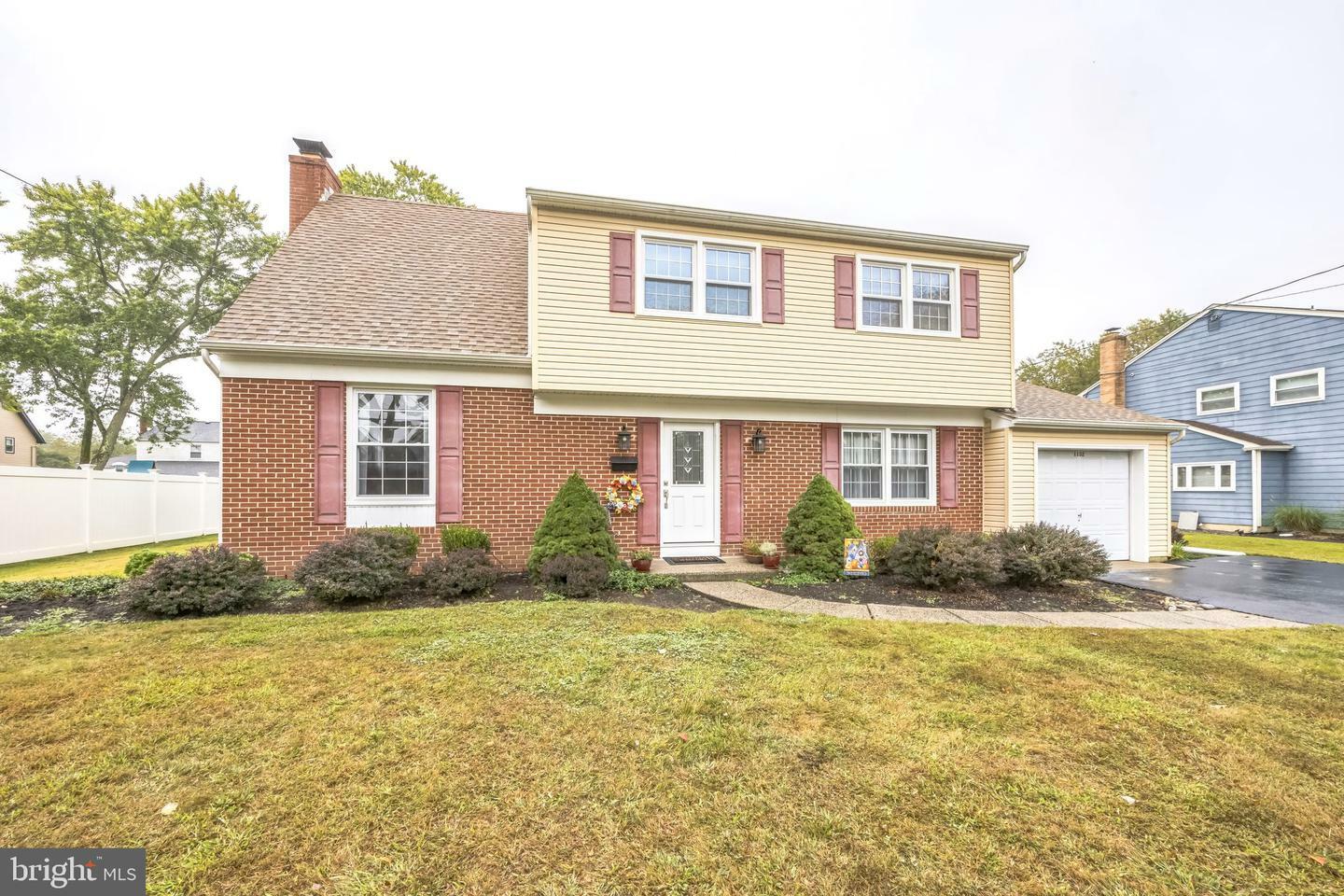 Property Photo:  1132 Heartwood Drive  NJ 08003 