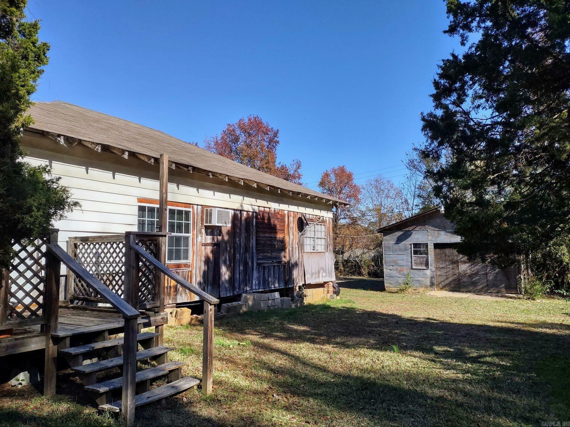 Property Photo:  3100 Springhill Road  AR 72022-7500 