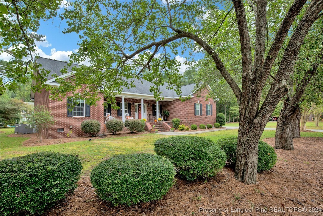 Property Photo:  4208 Cricklewood Street  NC 28358 