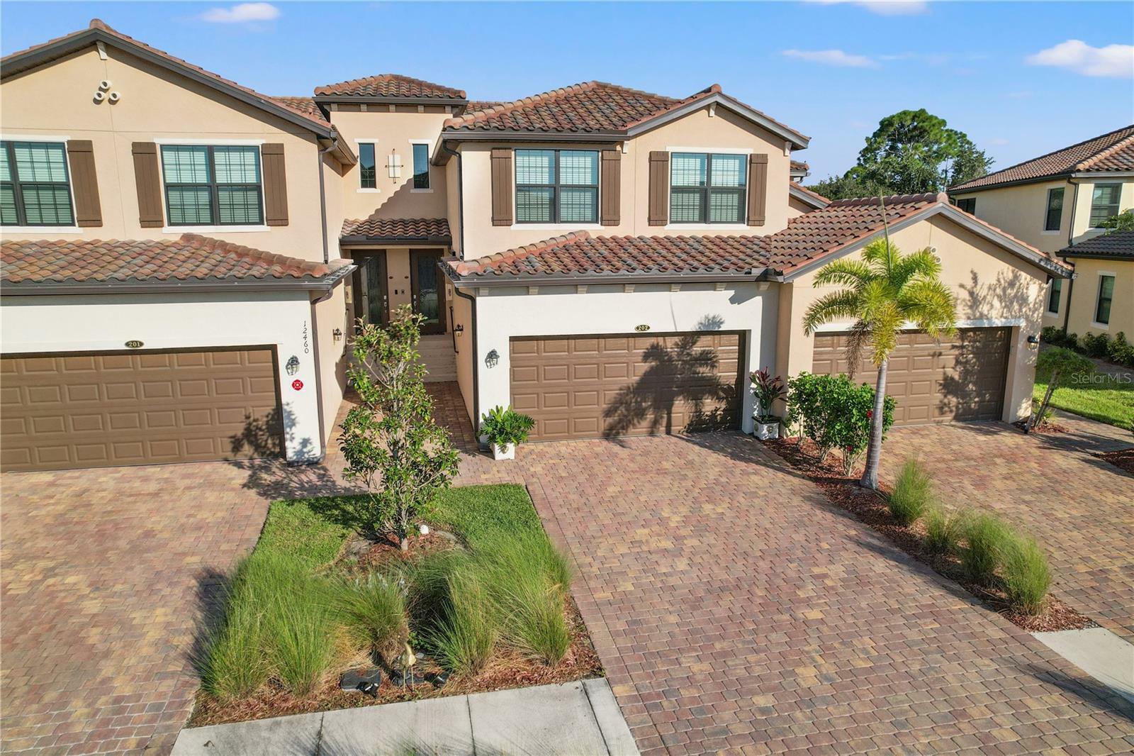 Property Photo: 12460 Ghiberti Circle 202 FL 34293