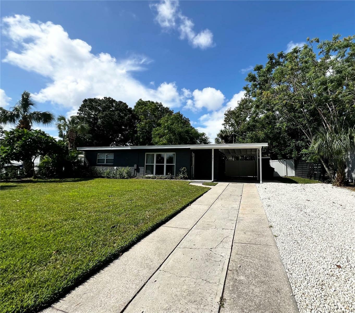 Property Photo:  121 40th Avenue SE  FL 33705 