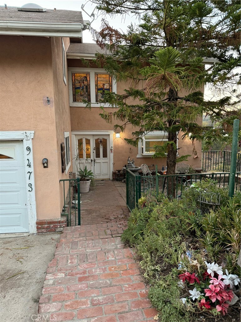 Property Photo:  9473 Reverie Road  CA 91042 