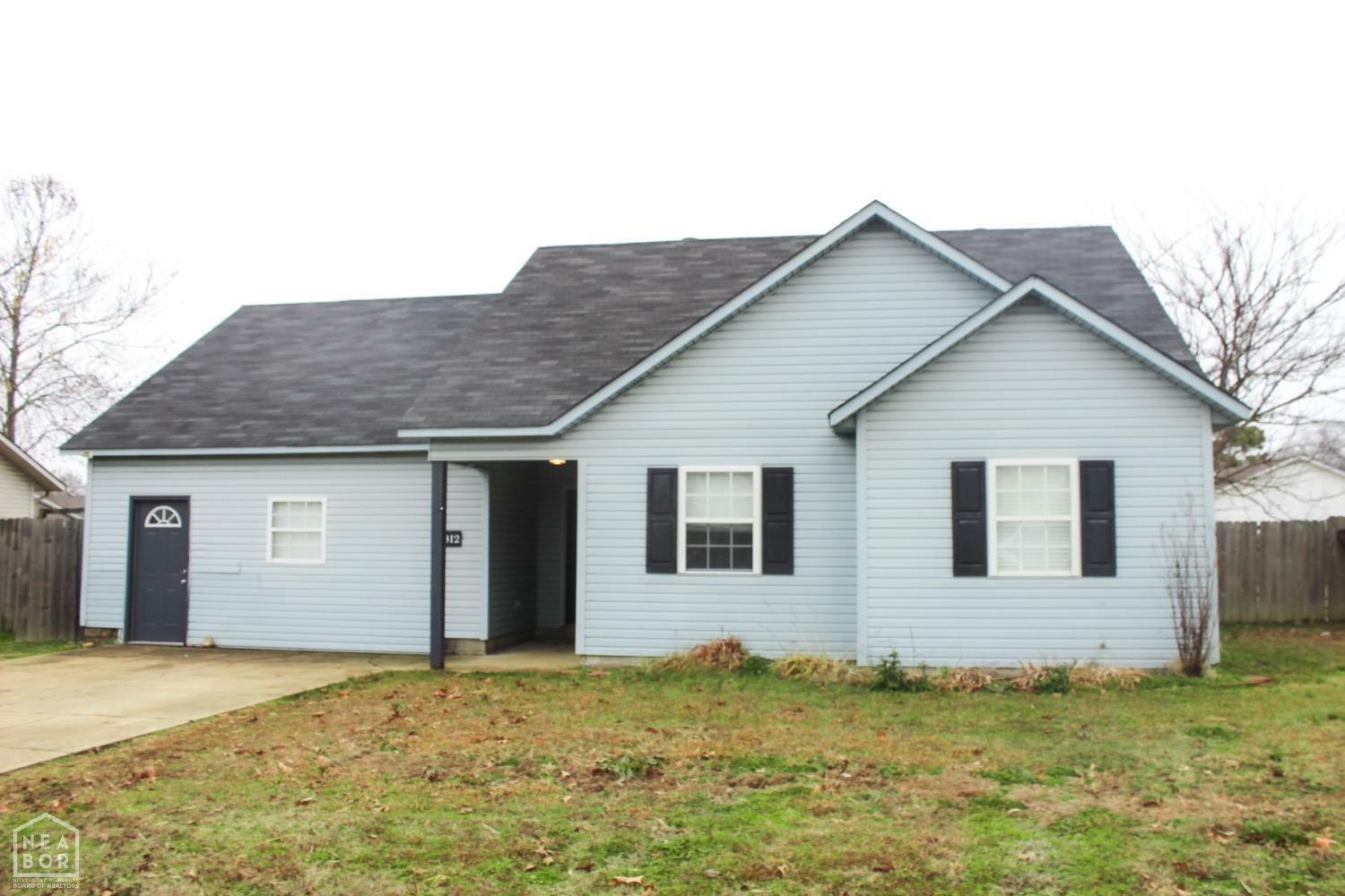 Property Photo:  812 Amber Circle  AR 72416 