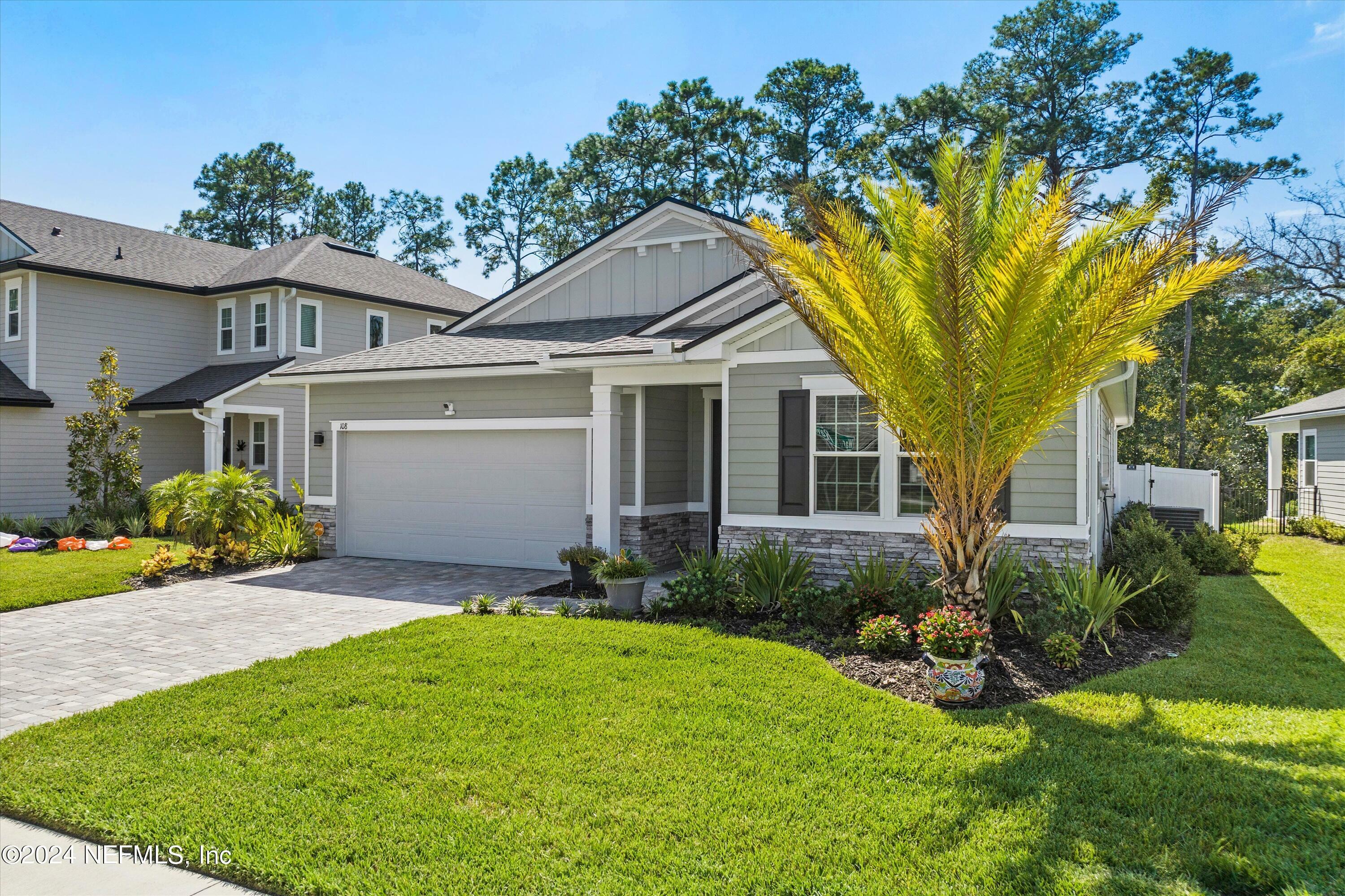 Property Photo:  108 Wards Ravine Way  FL 32259 