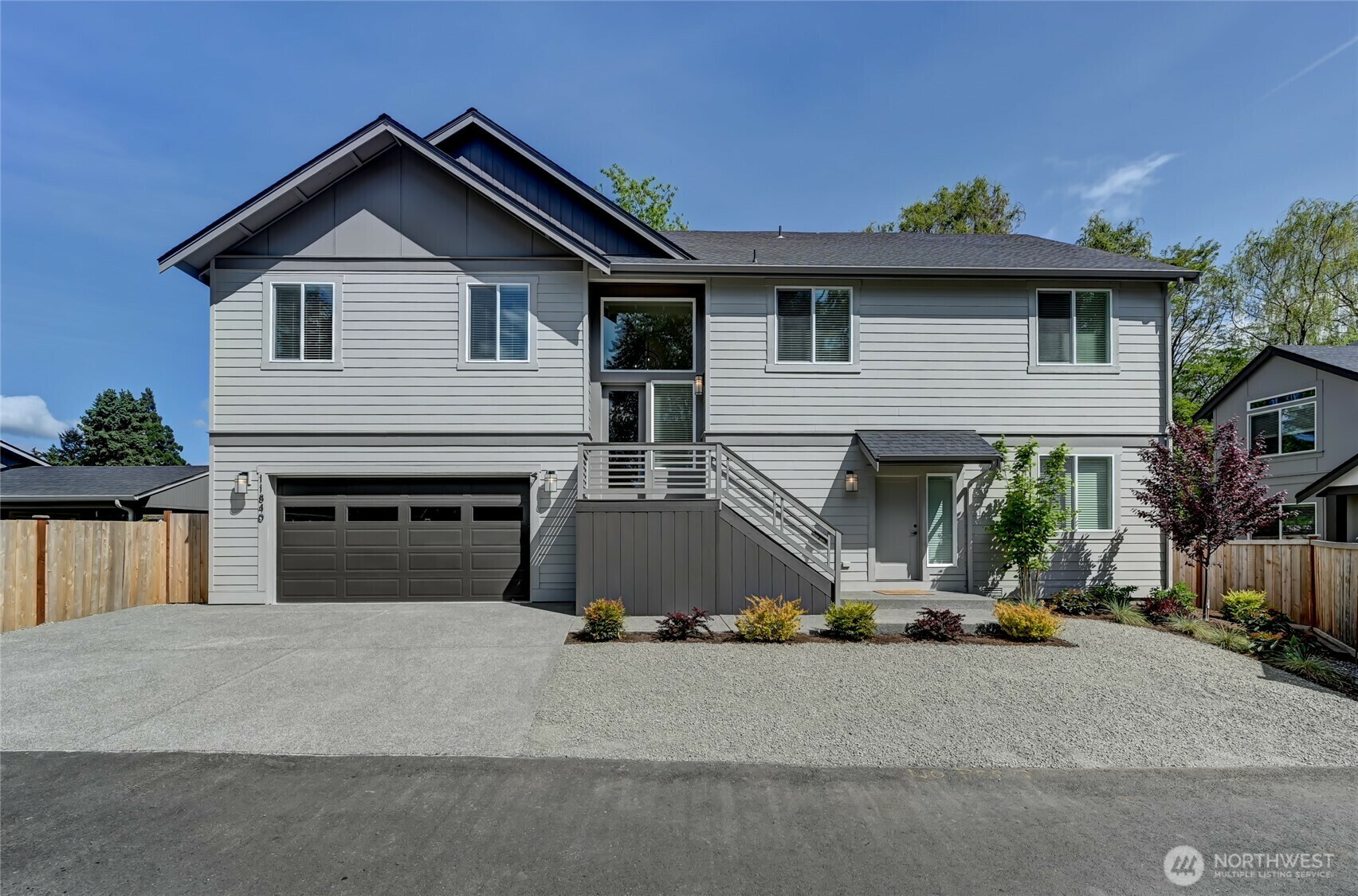 Property Photo: 11840 44th Avenue S WA 98168