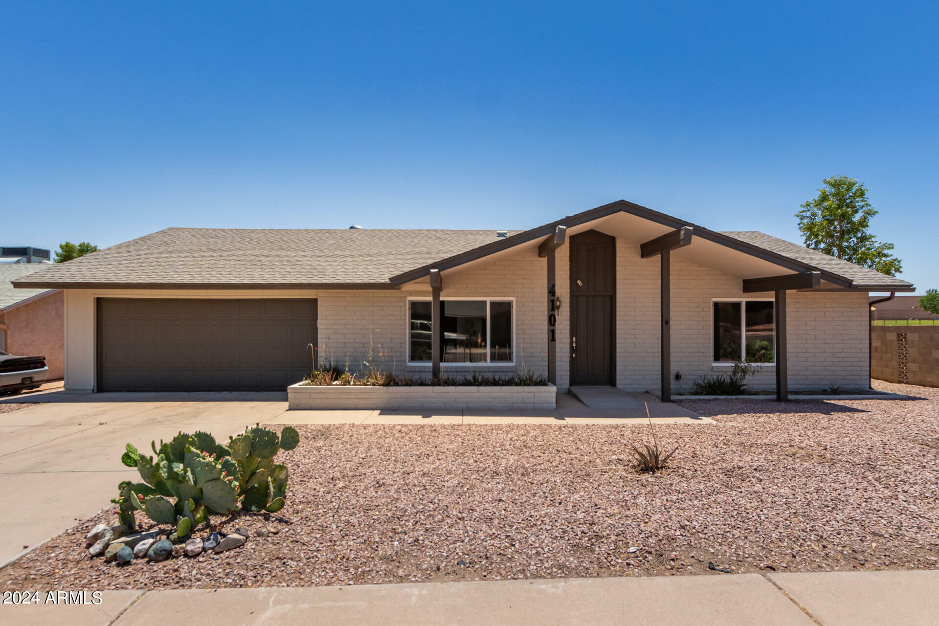 Property Photo:  4101 E Mandan Street  AZ 85044 