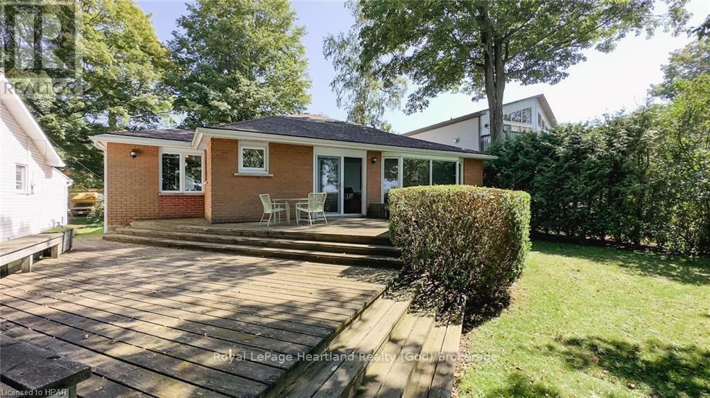 Property Photo: 27 Bluewater Drive ON N7A 3X8