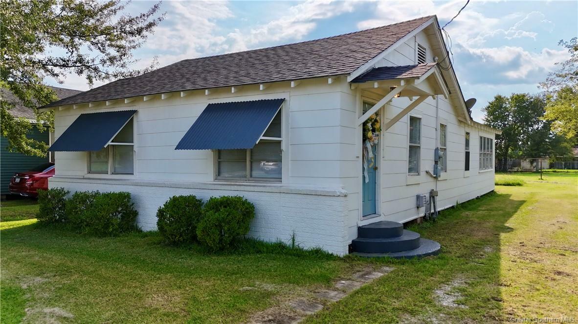 Property Photo:  2116 Creole Street  LA 70601 