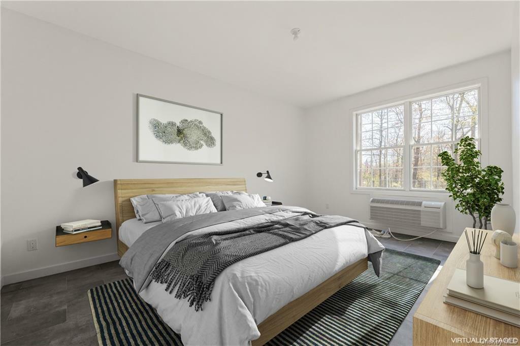 Property Photo:  962 S Route 9W 203  NY 10920 