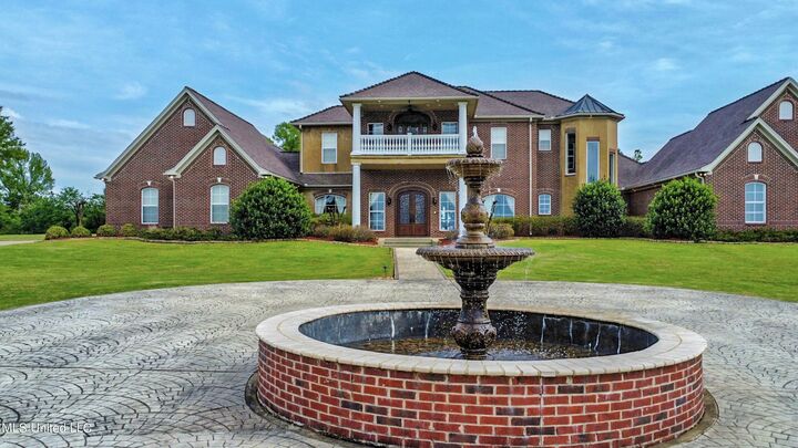 Property Photo:  3375 N Ratliff Road  MS 39209 