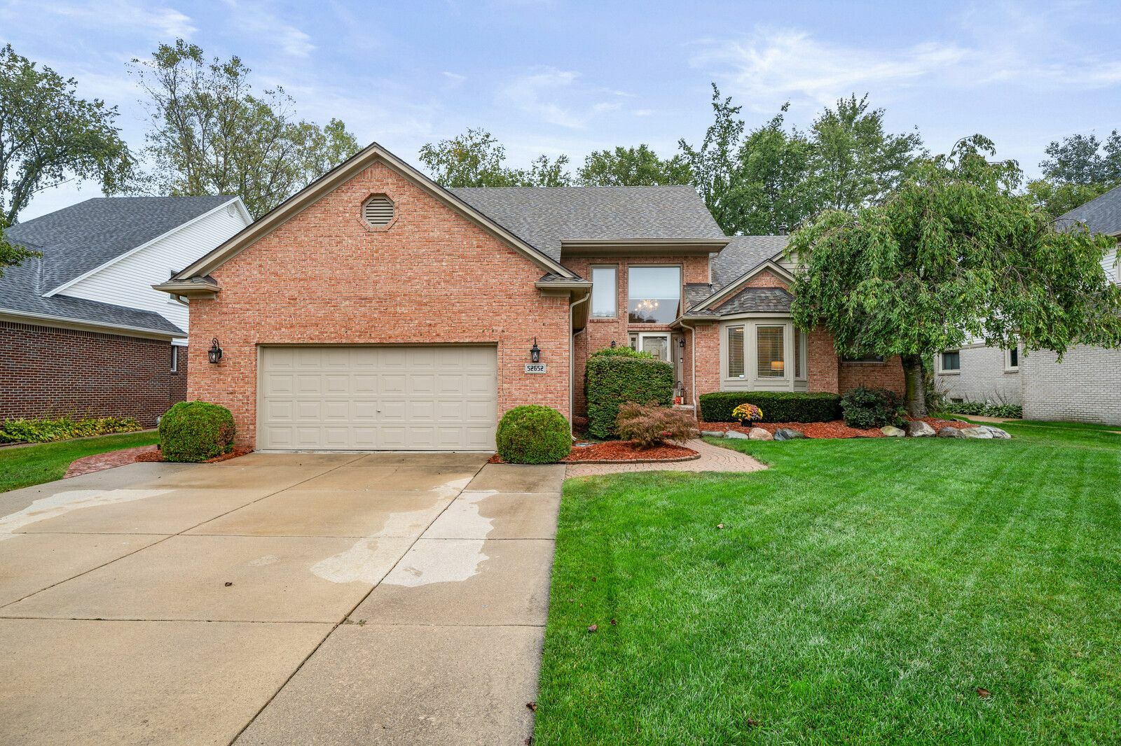 Property Photo:  52652 W Hill Drive  MI 48047 6113 