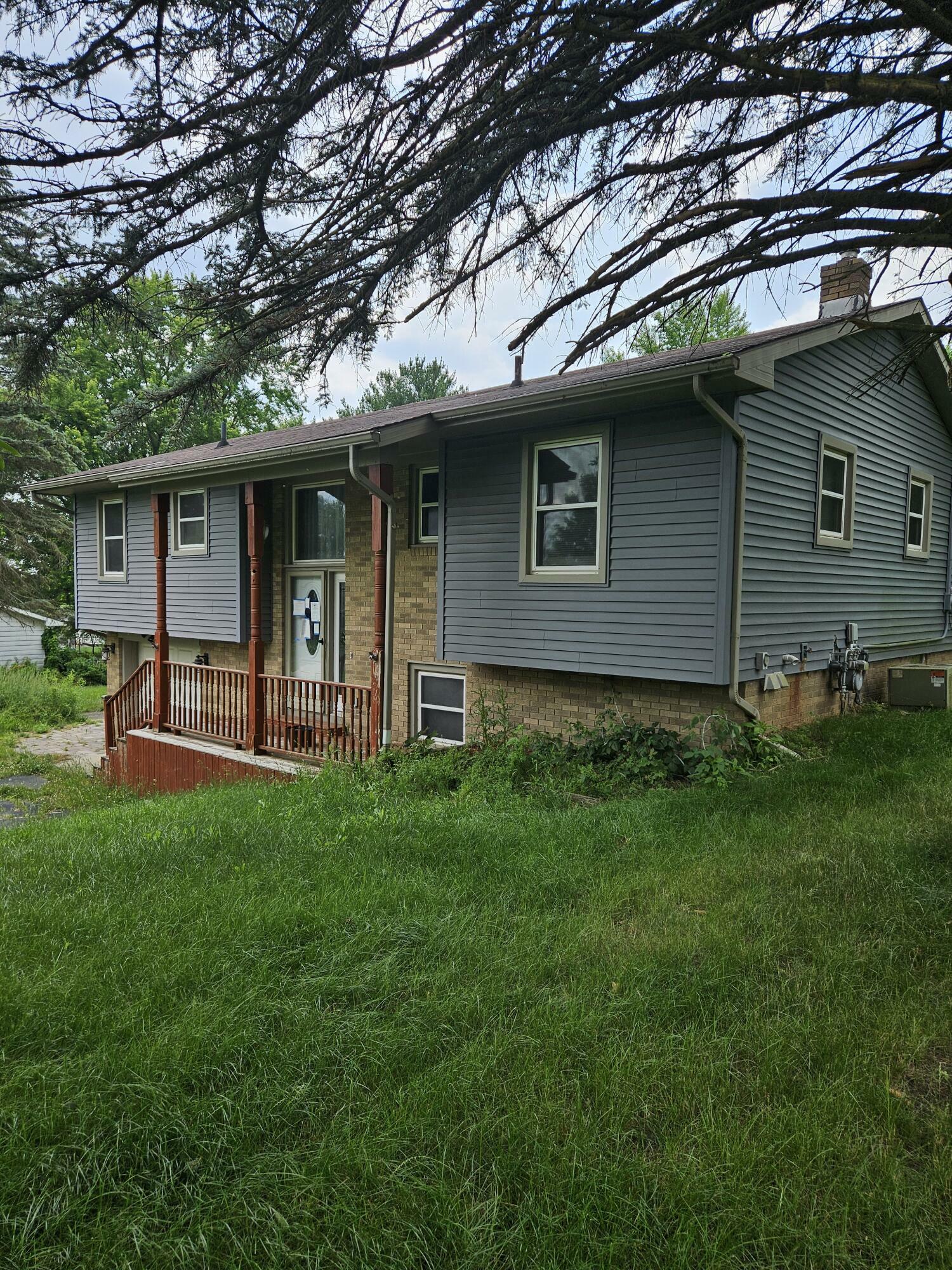 Property Photo:  1077 Gidner Road  MI 48813 