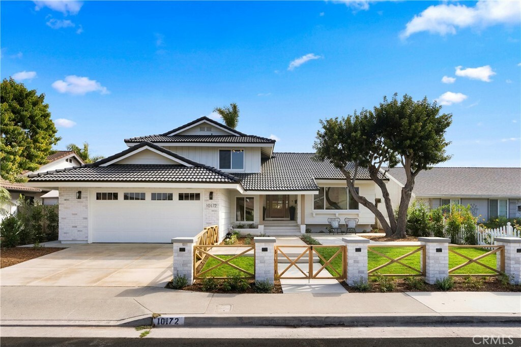 Property Photo: 10172 Edye Drive CA 92646