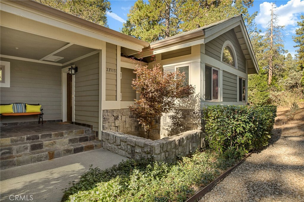 Property Photo: 27115 Sugar Pine Drive CA 92352