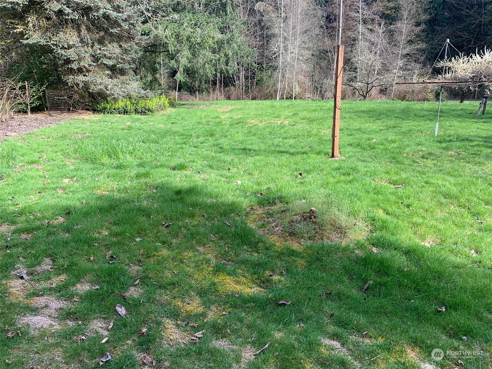 Property Photo:  21610 NE 61st Lane  WA 98053 