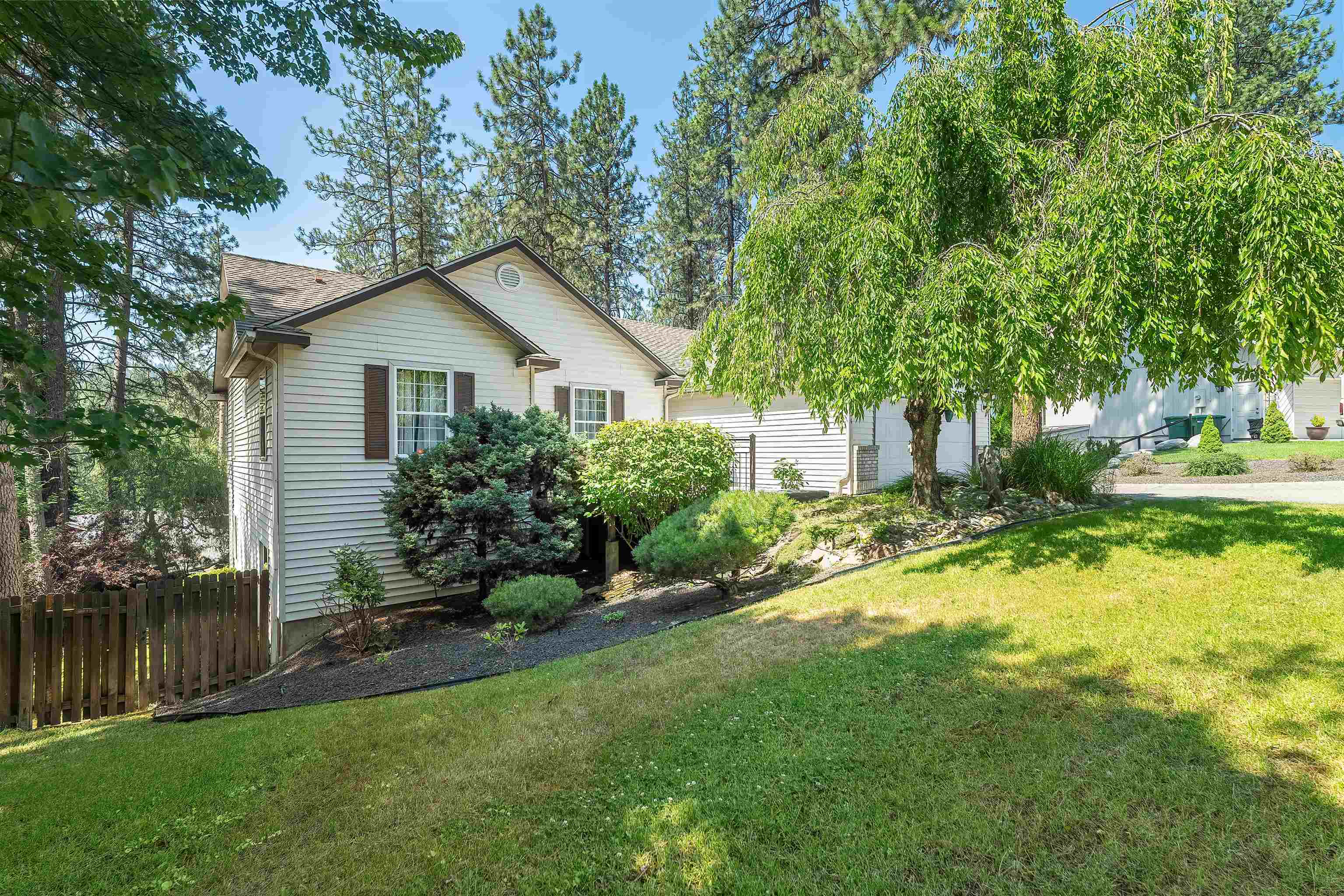 Property Photo:  1134 W Bellwood Dr  WA 99218 