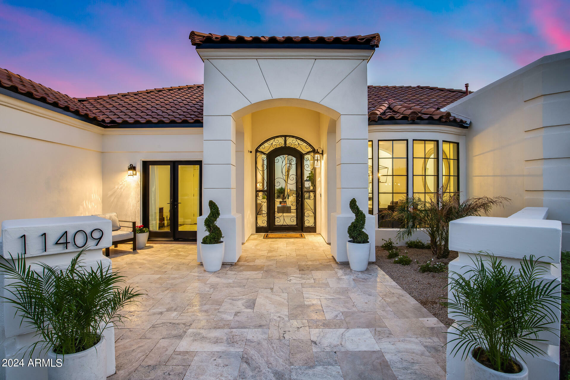 Property Photo: 11409 E Bella Vista Drive AZ 85259
