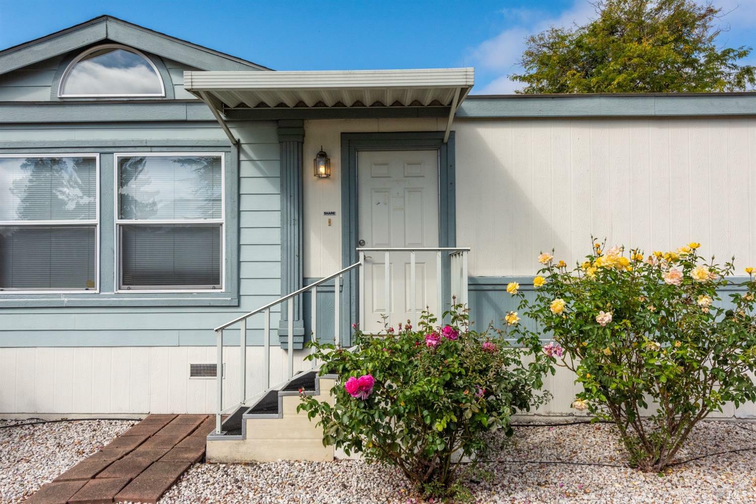 Property Photo:  215 Apple Lane  CA 94928 