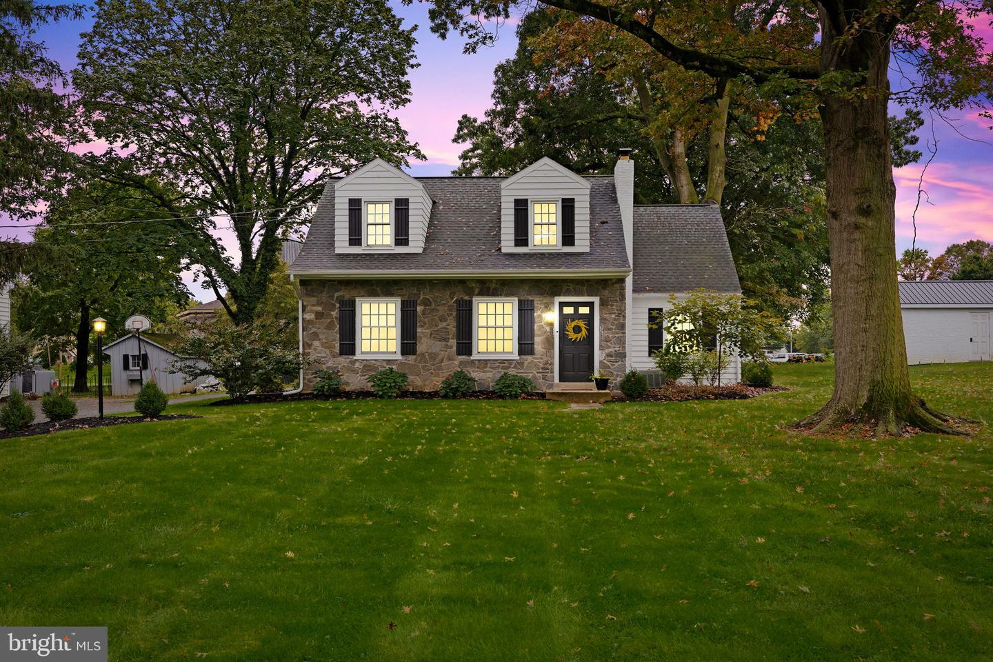 Property Photo:  1912 Marietta Avenue  PA 17603 