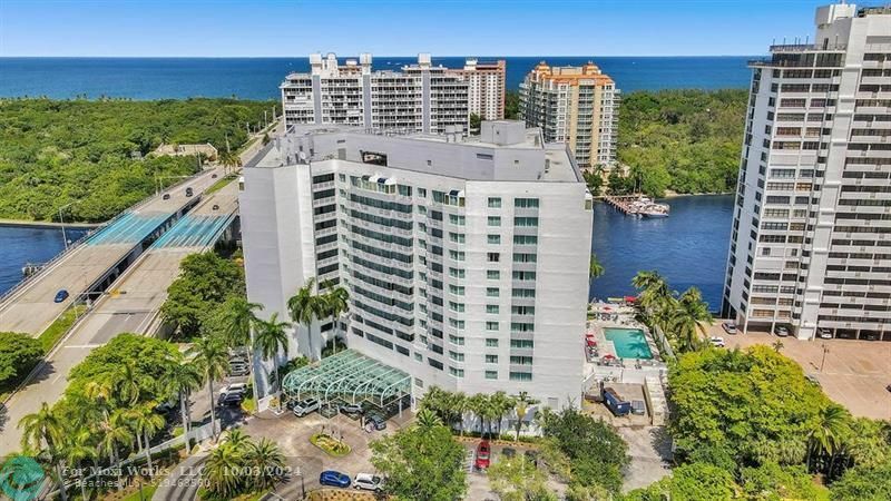 Property Photo: 2670 E Sunrise Blvd 1030 FL 33304