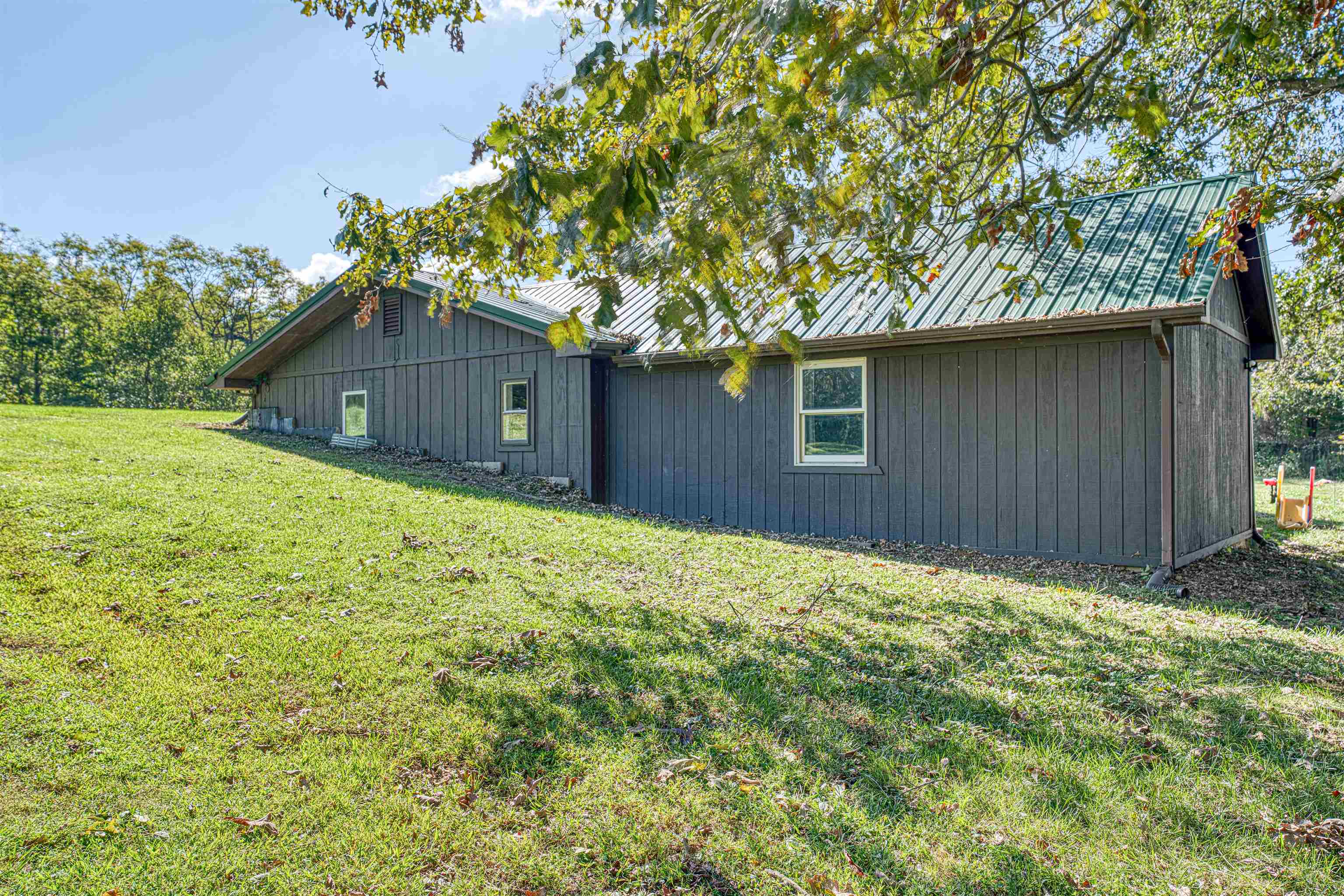 Property Photo:  17839 Onionville Rd  KY 42420 