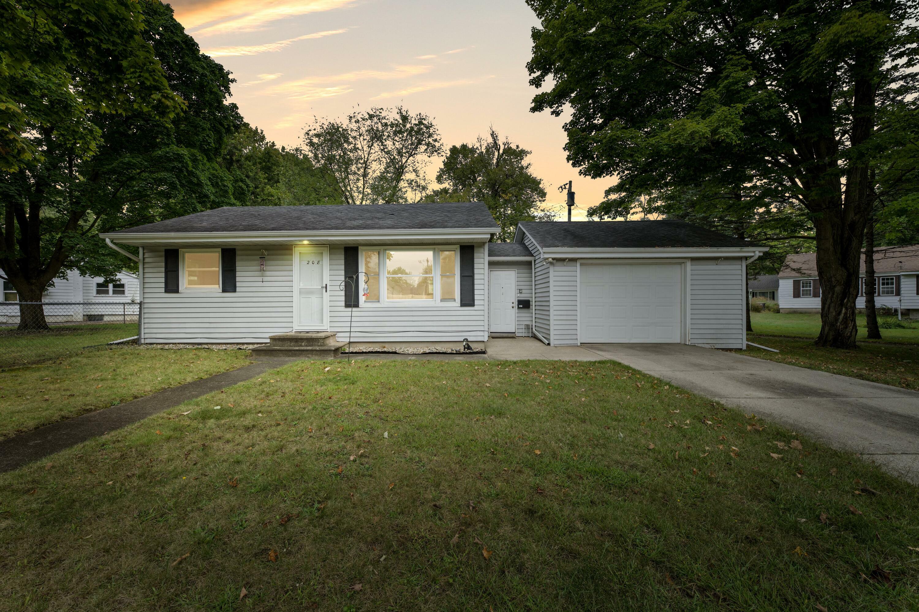 Property Photo: 208 Glaser Avenue MI 49107