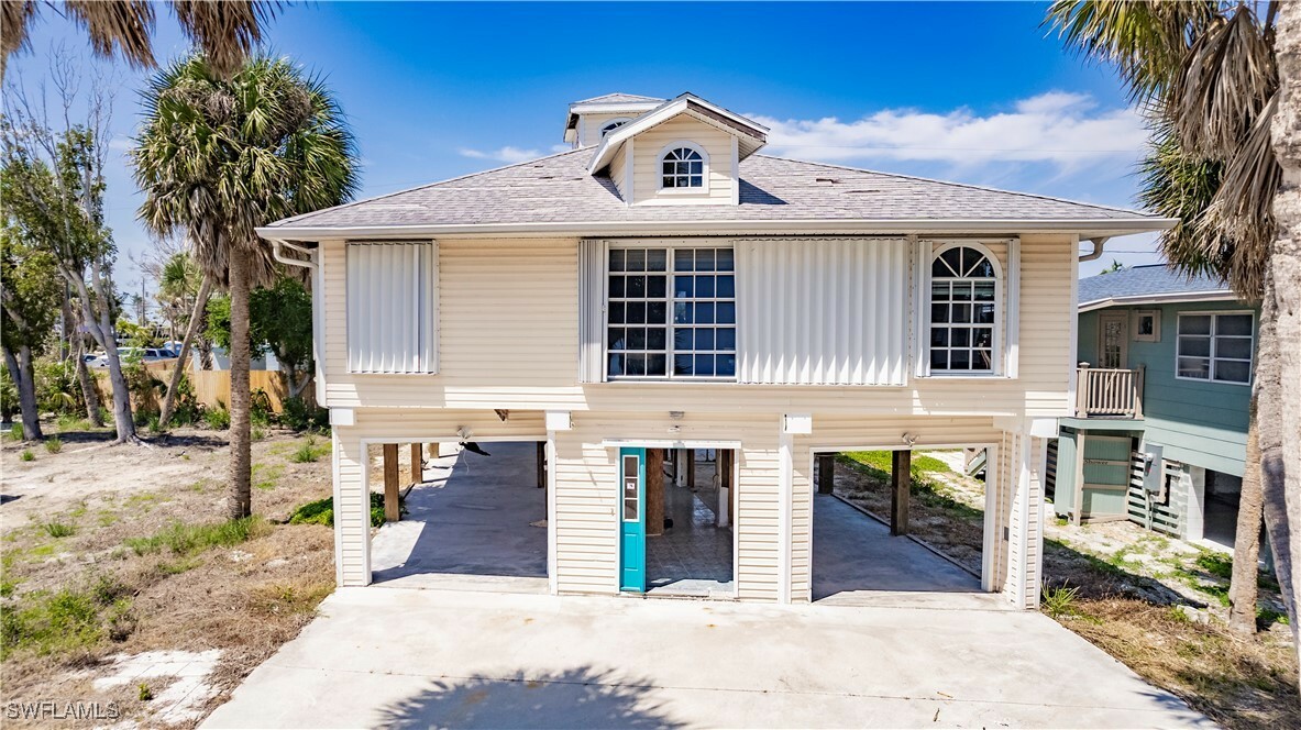 121 Coconut Drive  Fort Myers Beach FL 33931 photo