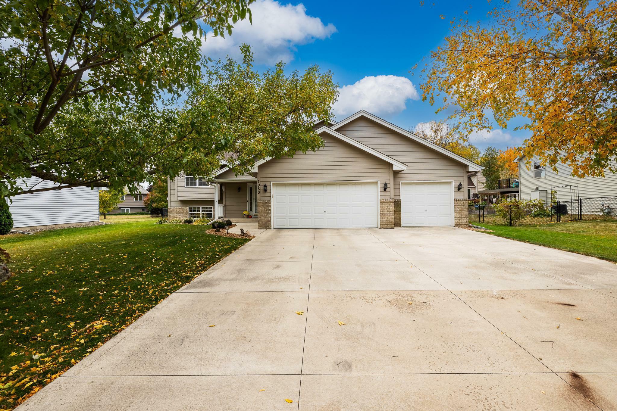 Property Photo:  1080 Bonnieview Circle  MN 55129 