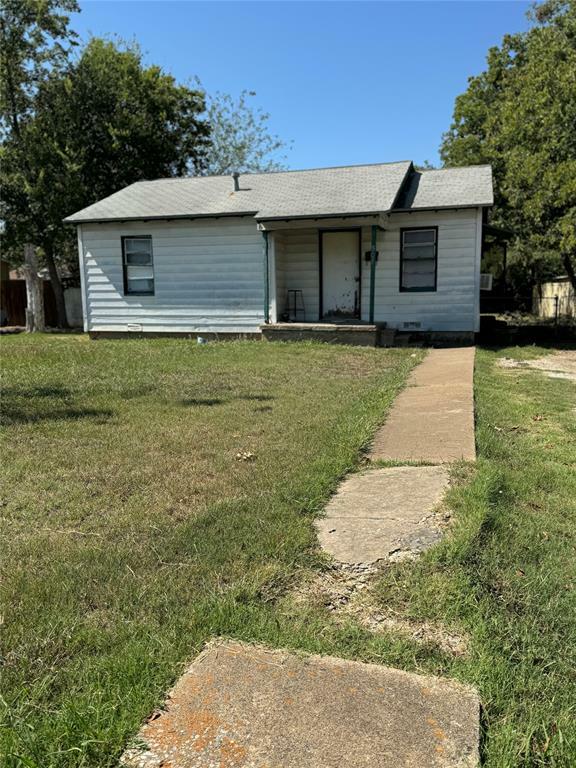 Property Photo:  507 35th Street  TX 75050 