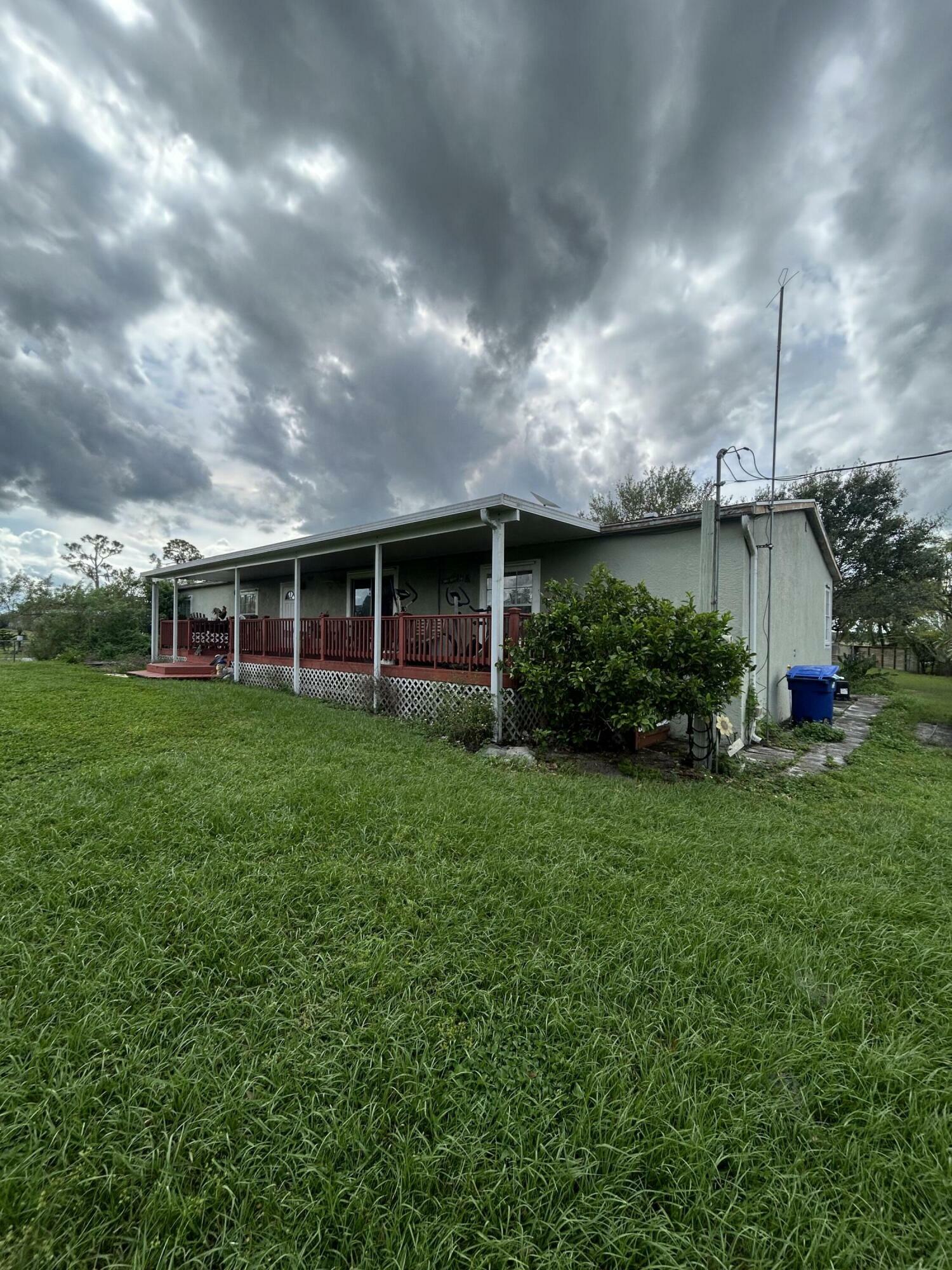 Property Photo:  260 Taft Boulevard  FL 33440 