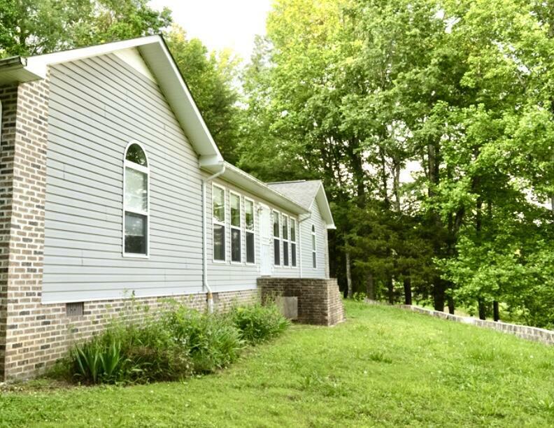 Property Photo:  165 Webb Road  TN 37367 