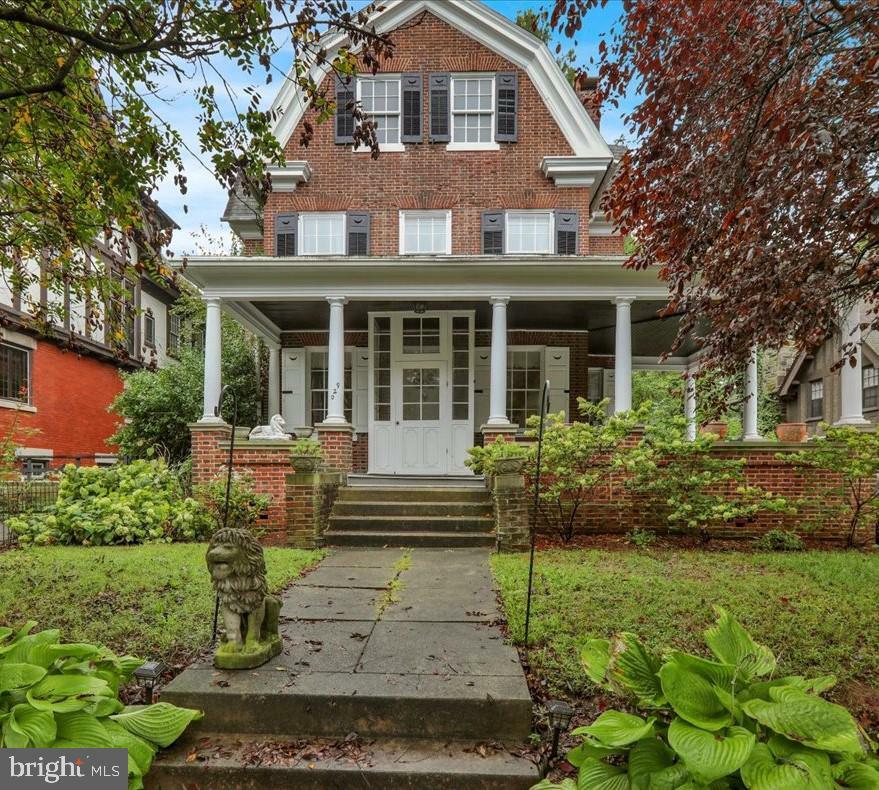 Property Photo:  920 Marietta Avenue  PA 17603 