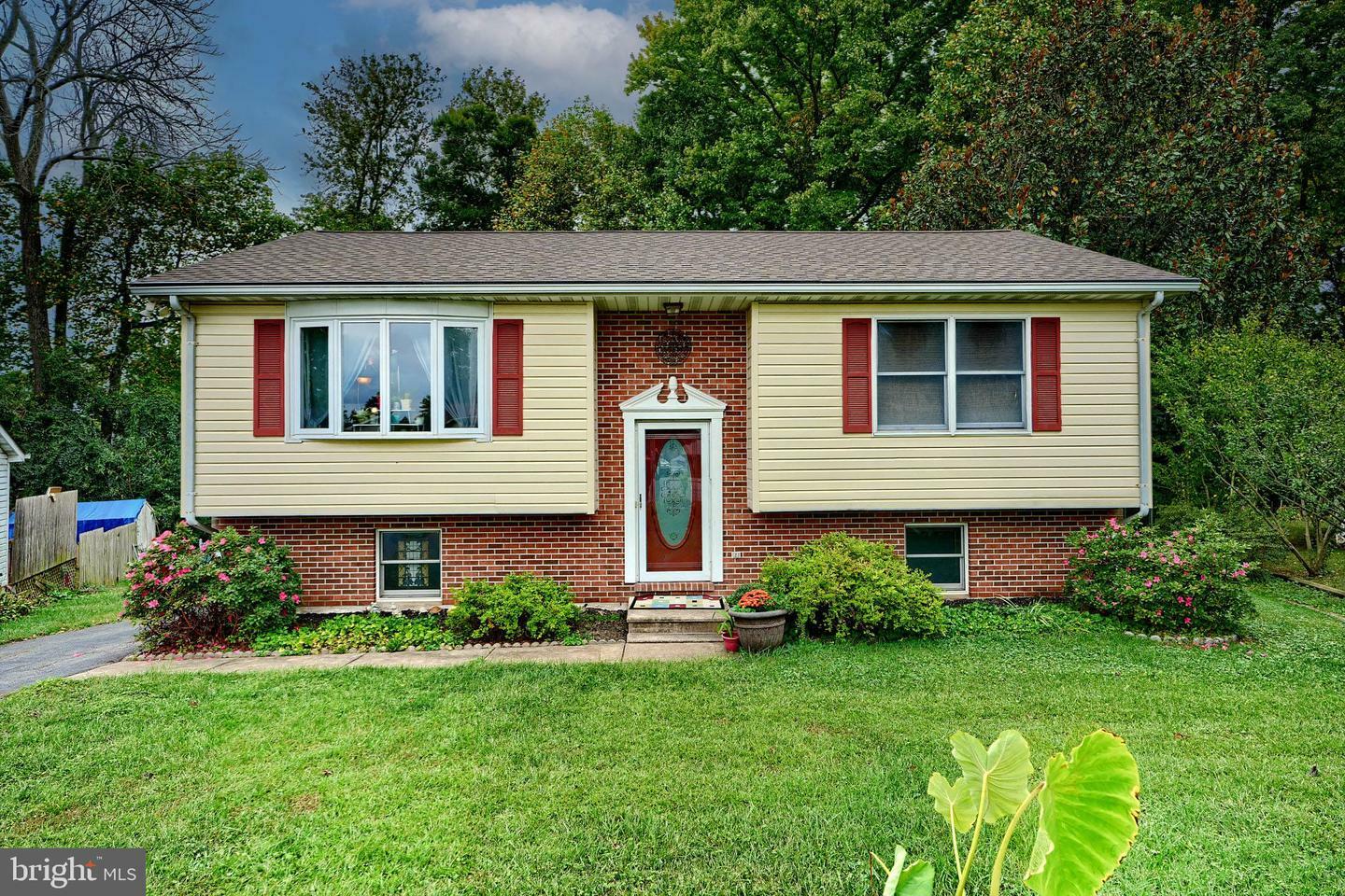 Property Photo:  211 Bruce Court  MD 21921 