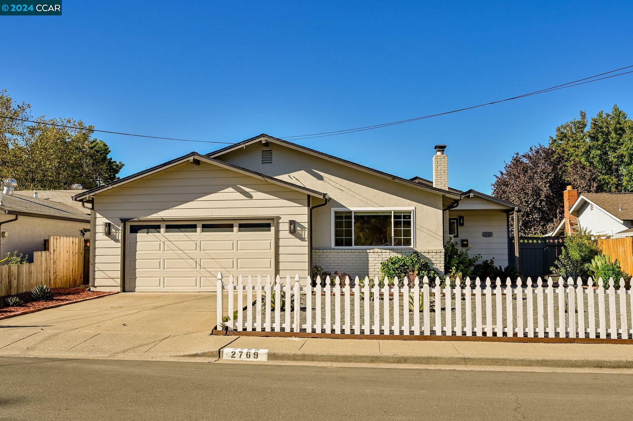 Property Photo:  2769 Wexford Dr  CA 94519 