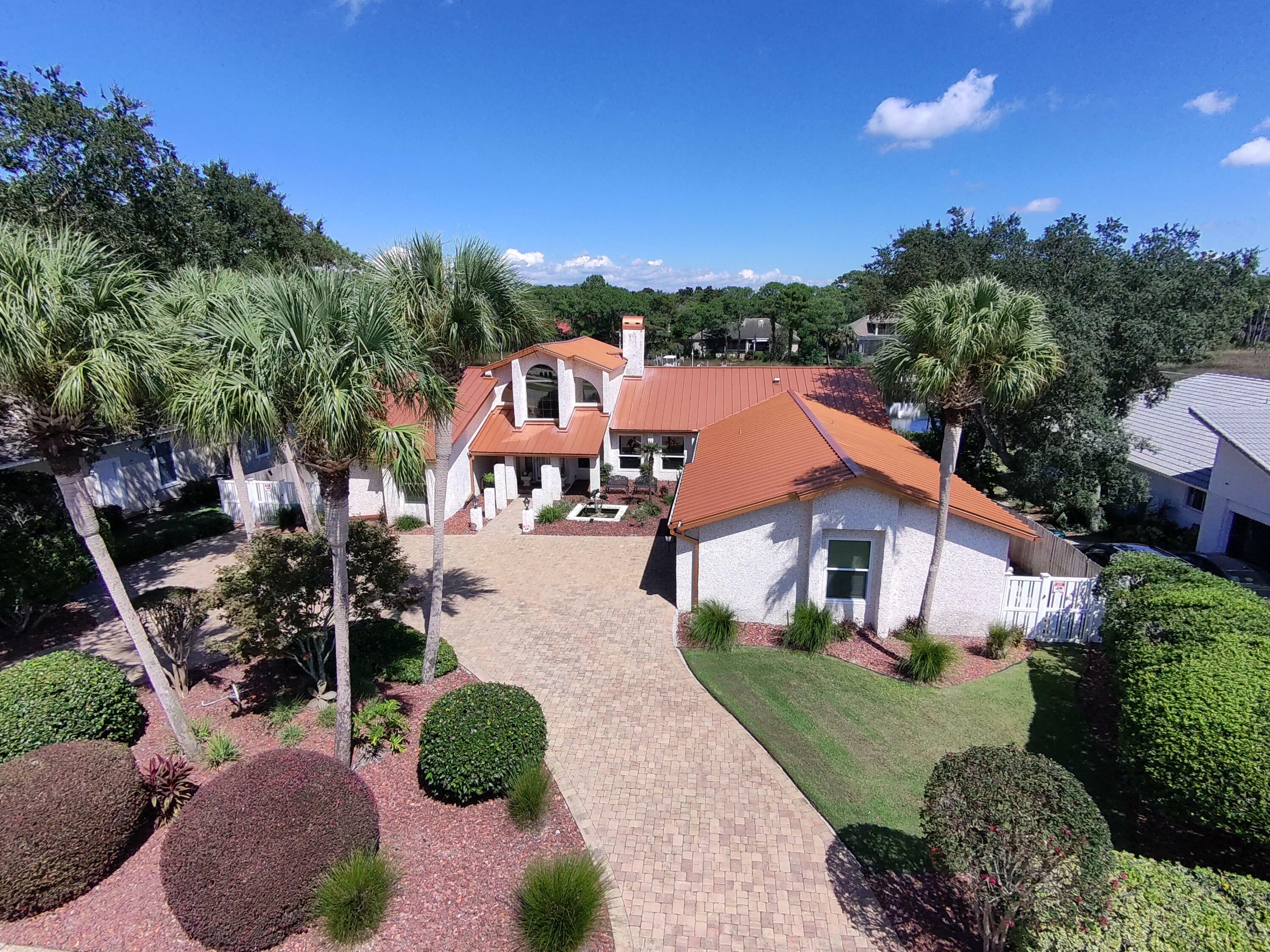 Property Photo:  66 Indian Bayou Drive  FL 32541 